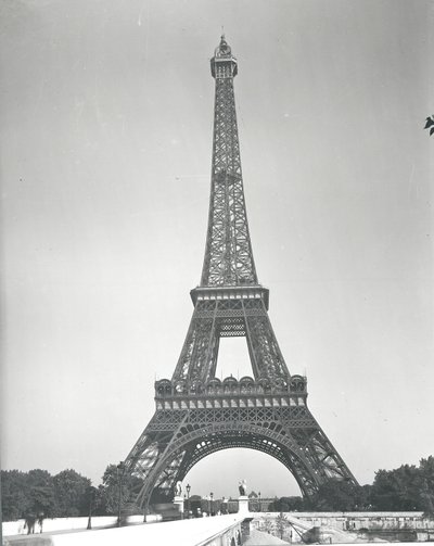 La Torre Eiffel, 1887-89 da Gustave Eiffel